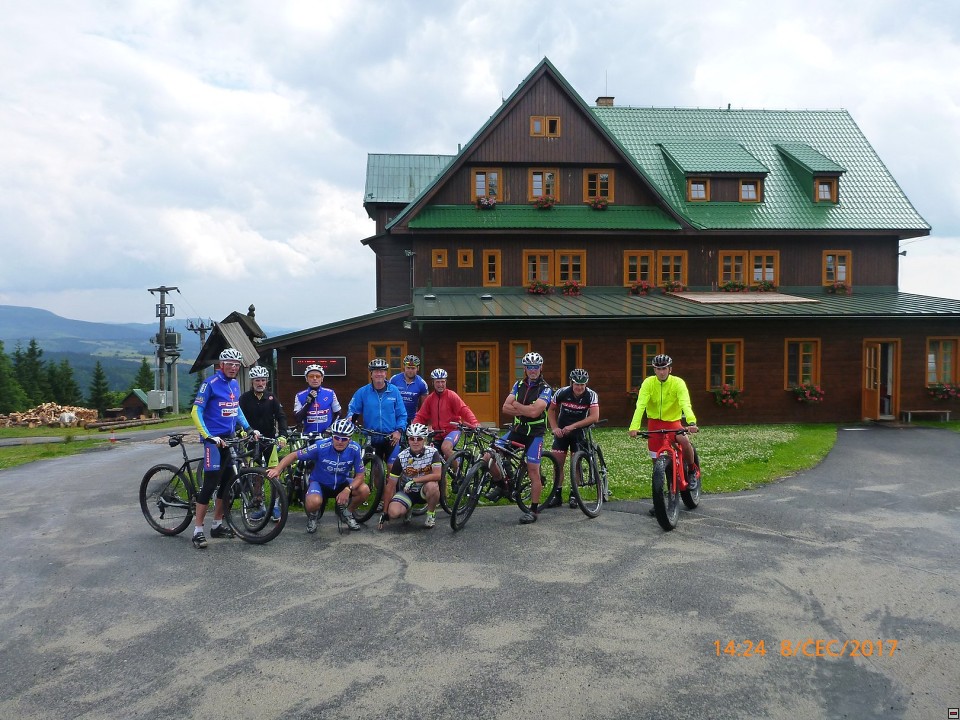 img00002.jpg