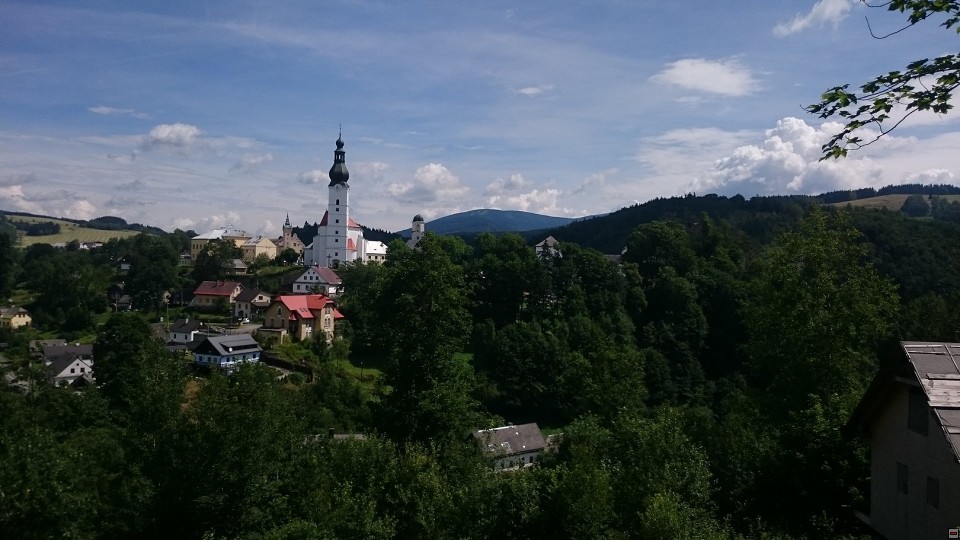 img00004.jpg