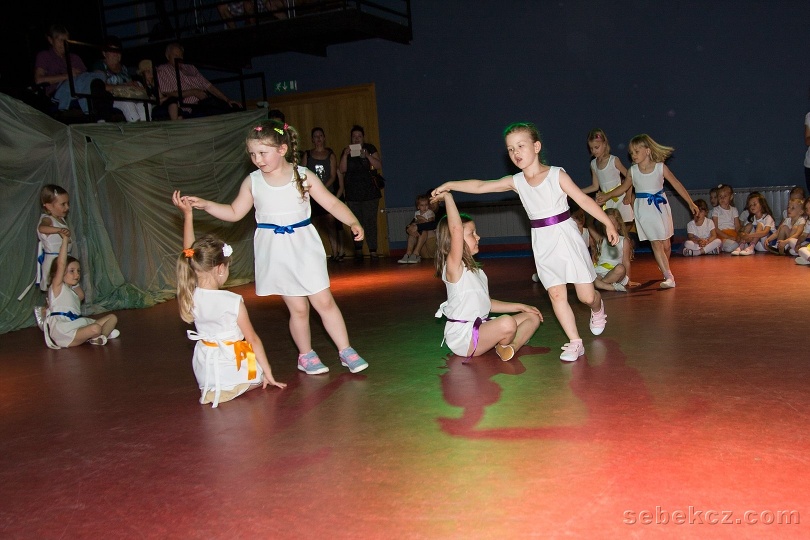 img_170605_8559_Tancovanky-vystoupeni-Mala-Scena.jpg
