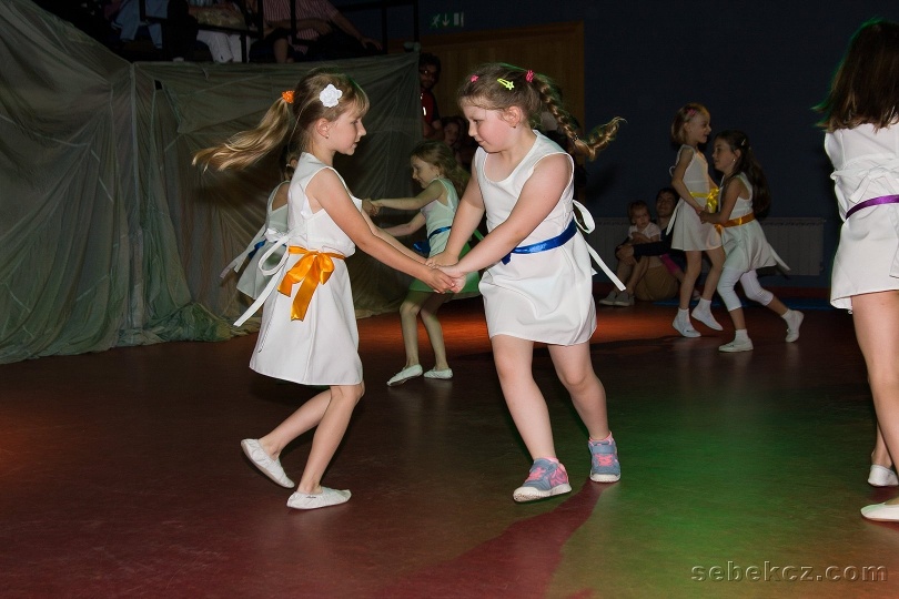 img_170605_8561_Tancovanky-vystoupeni-Mala-Scena.jpg