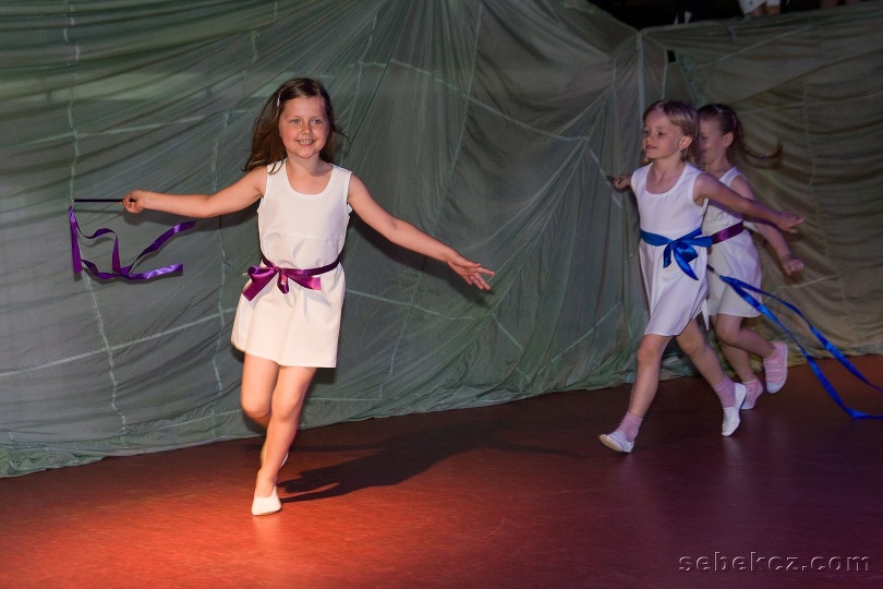 img_170605_8641_Tancovanky-vystoupeni-Mala-Scena.jpg