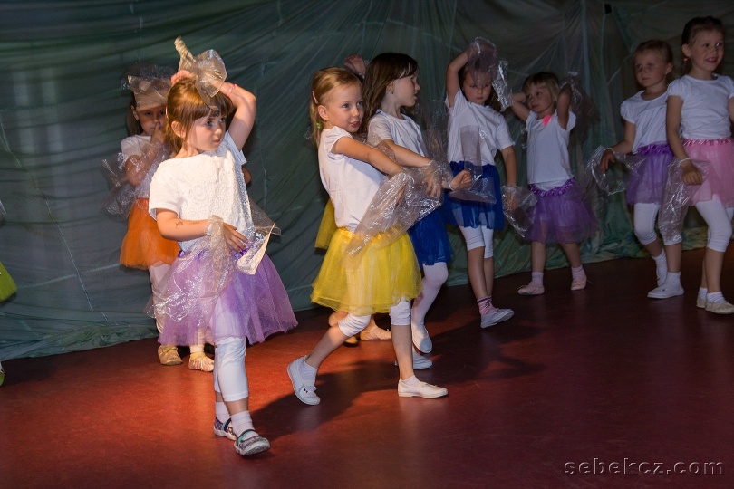 img_170605_8678_Tancovanky-vystoupeni-Mala-Scena.jpg
